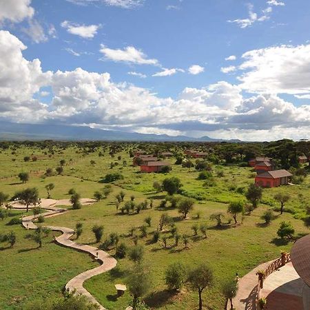 Kilima Safari Camp Hotel Oloitokitok Ngoại thất bức ảnh